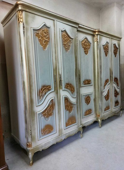 Великолепен комплект спалня в стил "ЛУИ XV"