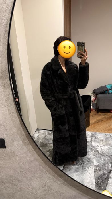 Продам новую шубу с этикеткой  .