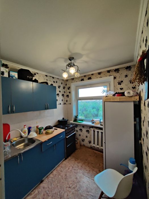 ПродажПродажа квартиры, 16 микрорайон, 15 дом