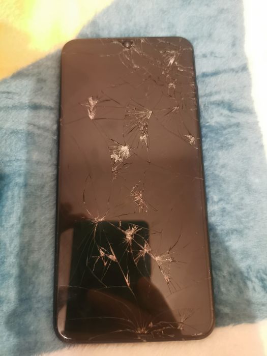 Huawei P30/ Pentru piese