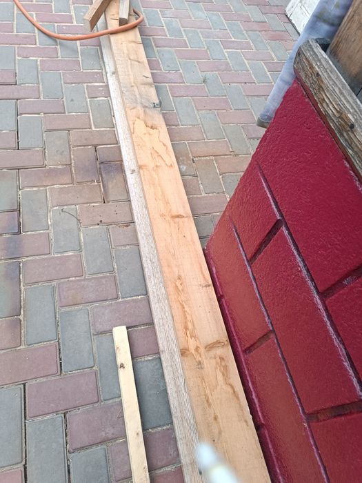 Два шестиметровых бруса 150*5.