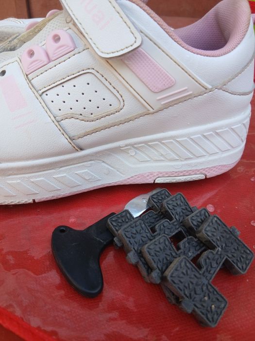 Роликовы красовка б/у Ro'likli krasovka  яхши,харошы состояния