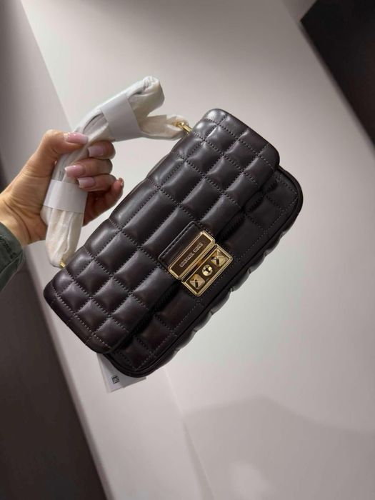 Кожена чанта MICHAEL KORS