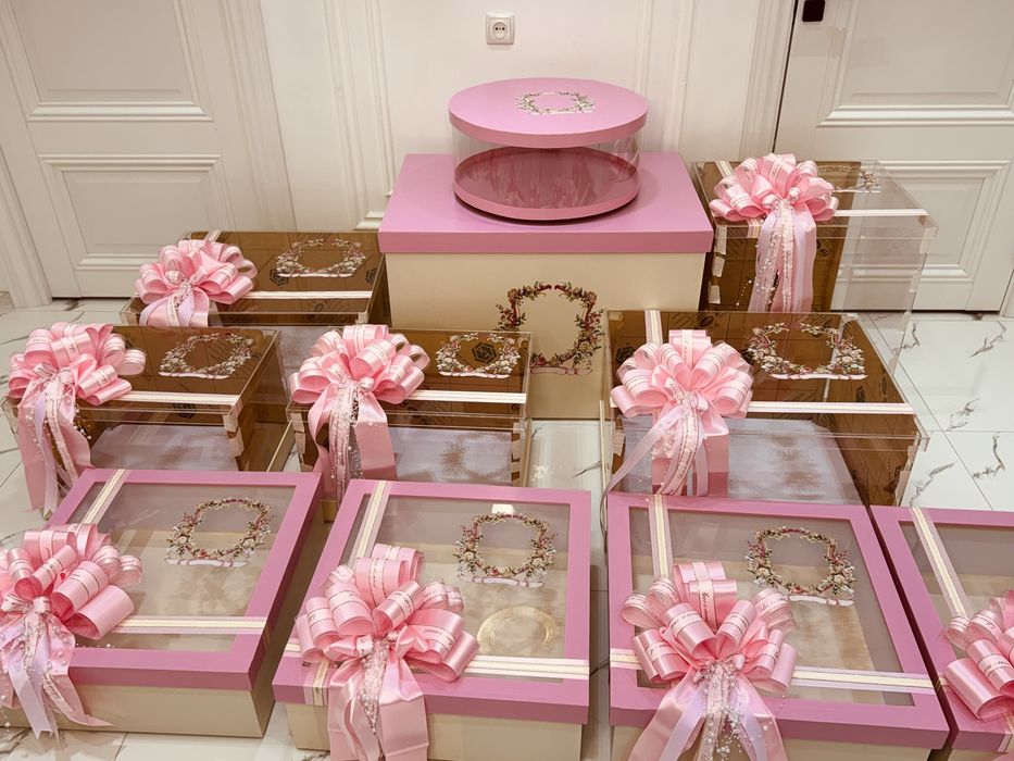 Бешик тўй ва сарпо кутилари