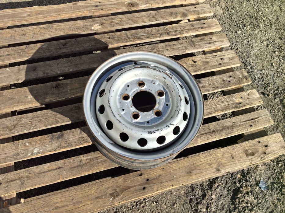 15 цола 5 х 130 мм Мерцедес Спринтер / ФВ Ел Те - 6 Инча / ЕТ 75