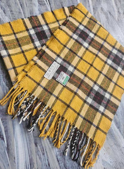 Дамски шал BENETTON