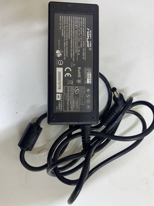 Зарядка ASUS 19V 3,42A