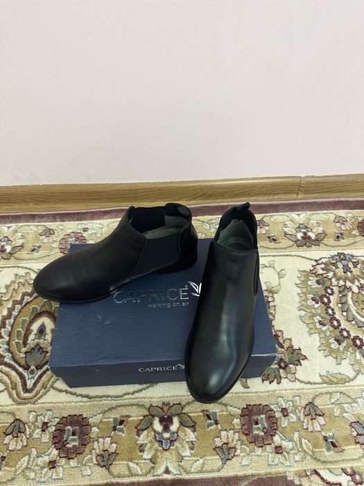 Продается кожаная обувь от Caprice