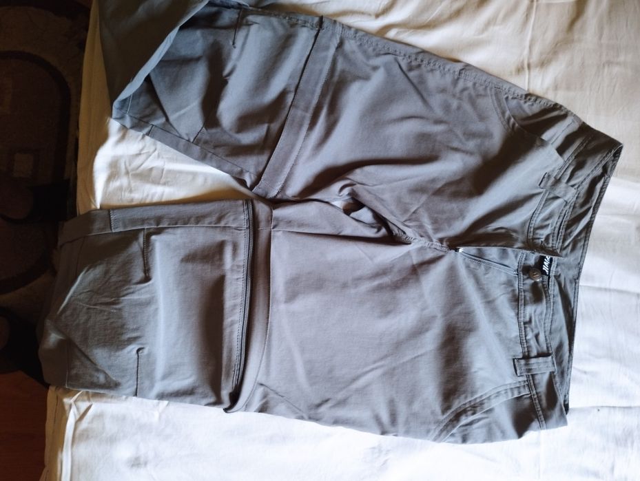 Pantaloni drumetie dama, Crivit