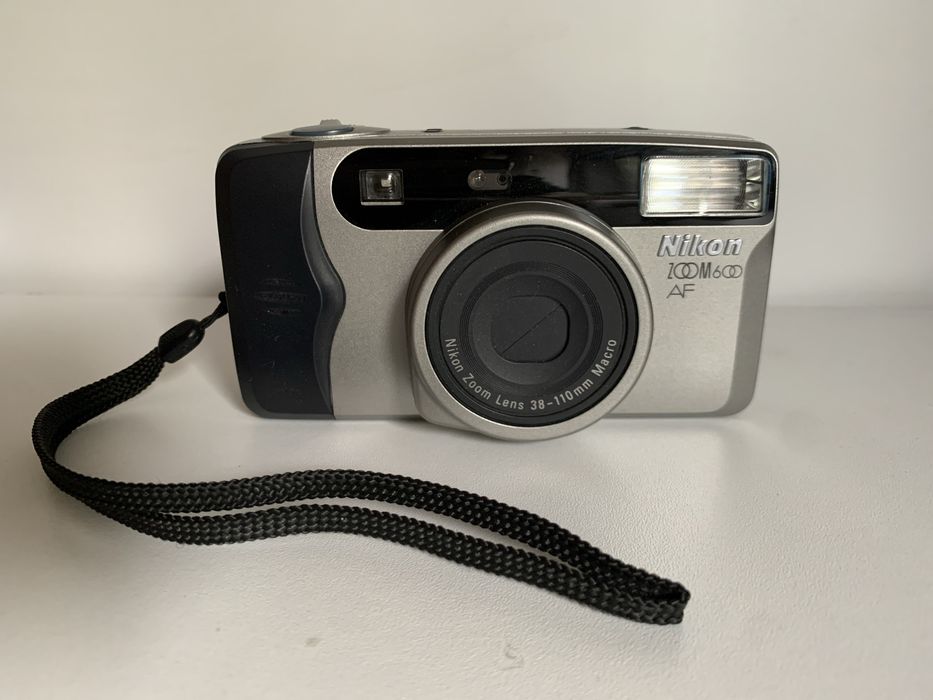 Camera Foto pe Film NIKON ZOOM 600 AF, Nikon Zoom Lens 38-110mm Macro, Point and Shot camera