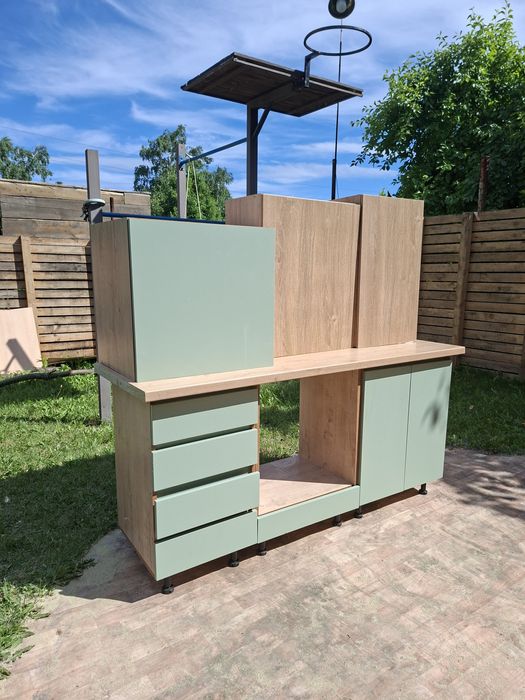 Продам кухонный гарнитур.