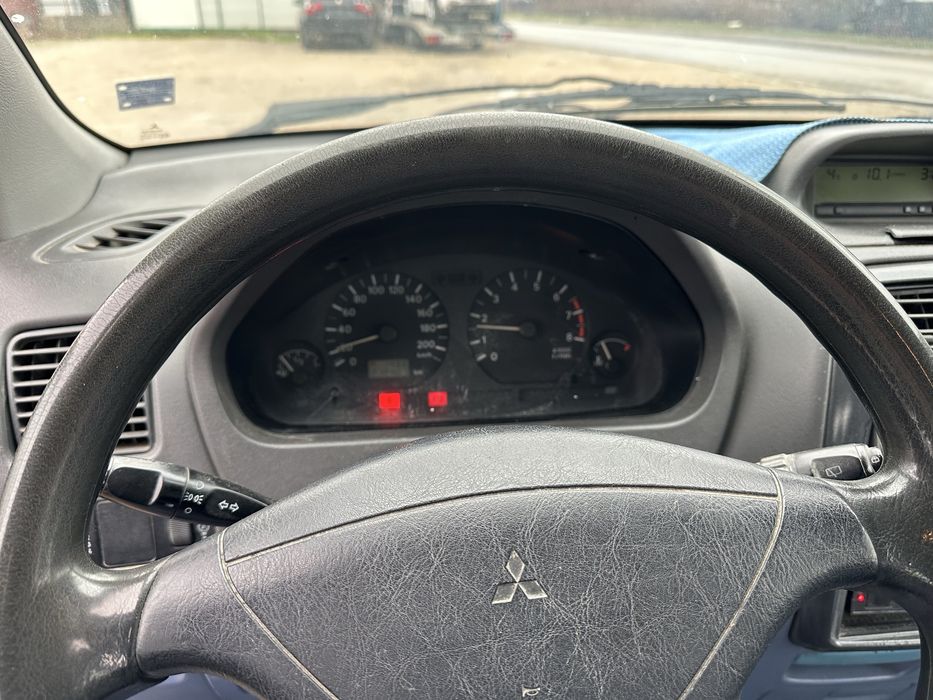 Mitsubishi Space Star 1.3i- 4G13Y На Части!!!