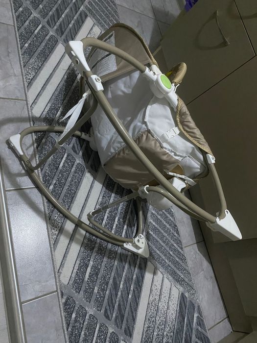 Бебешки шезлонг - люлка