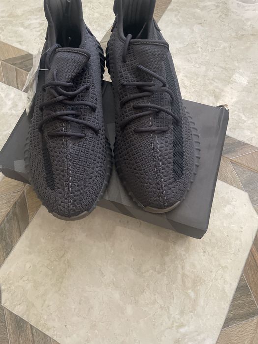 Yeezy 350 marimea 45 1/3