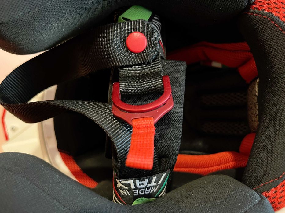 Мотокрос каска UFO Intercetor