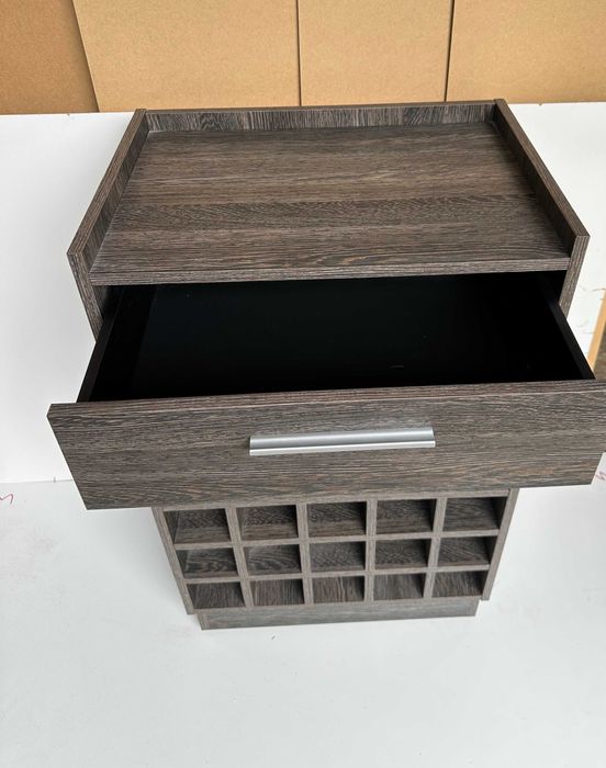 Comoda tip Minibar cu Suport de Sticle si Pahare; Dulapior pe rotile; Dulap ospatar; Receptie; Statie de servire chelner; Gheridon;