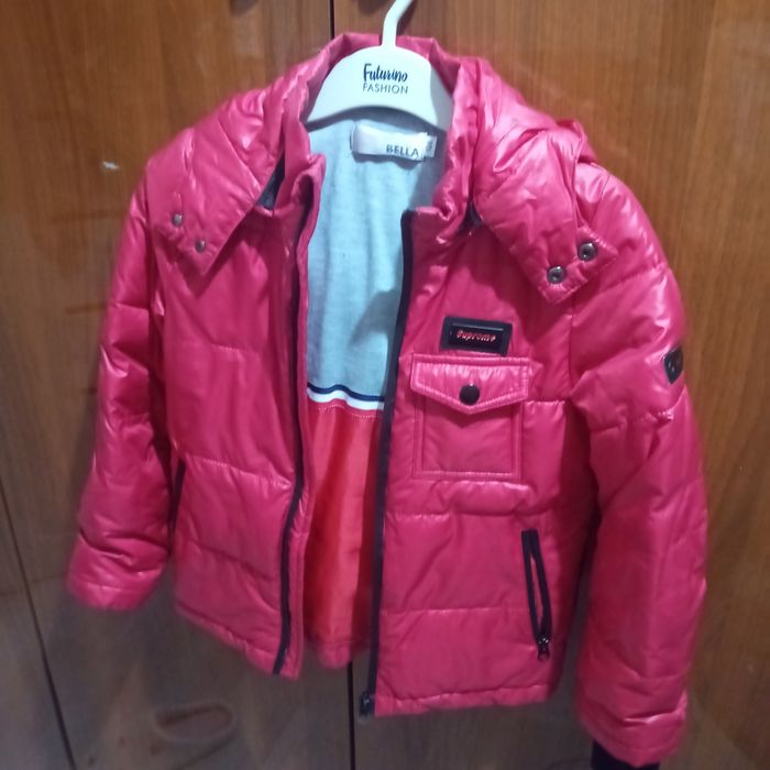 Куртка осенняя на девочку