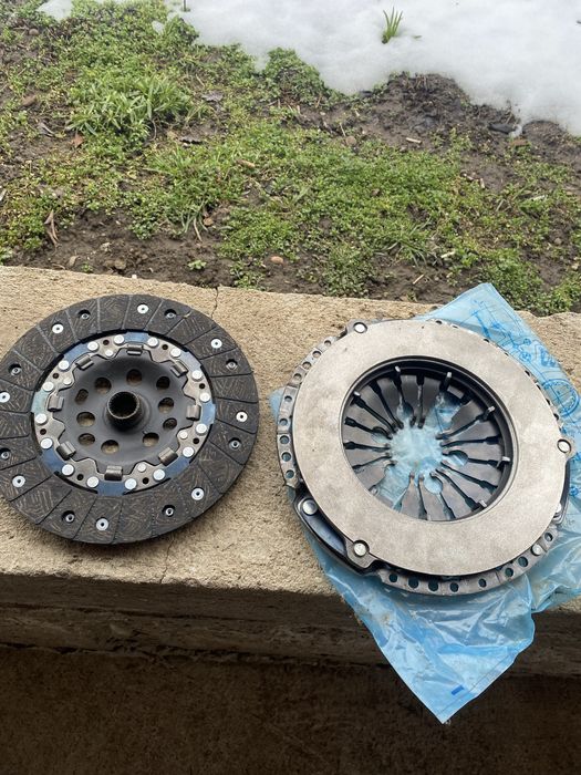 Съединител Blue Print ADV183050 – за твърд маховик – VW/Audi 1.9 TDI