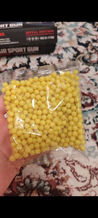 Игрушечный пистолет