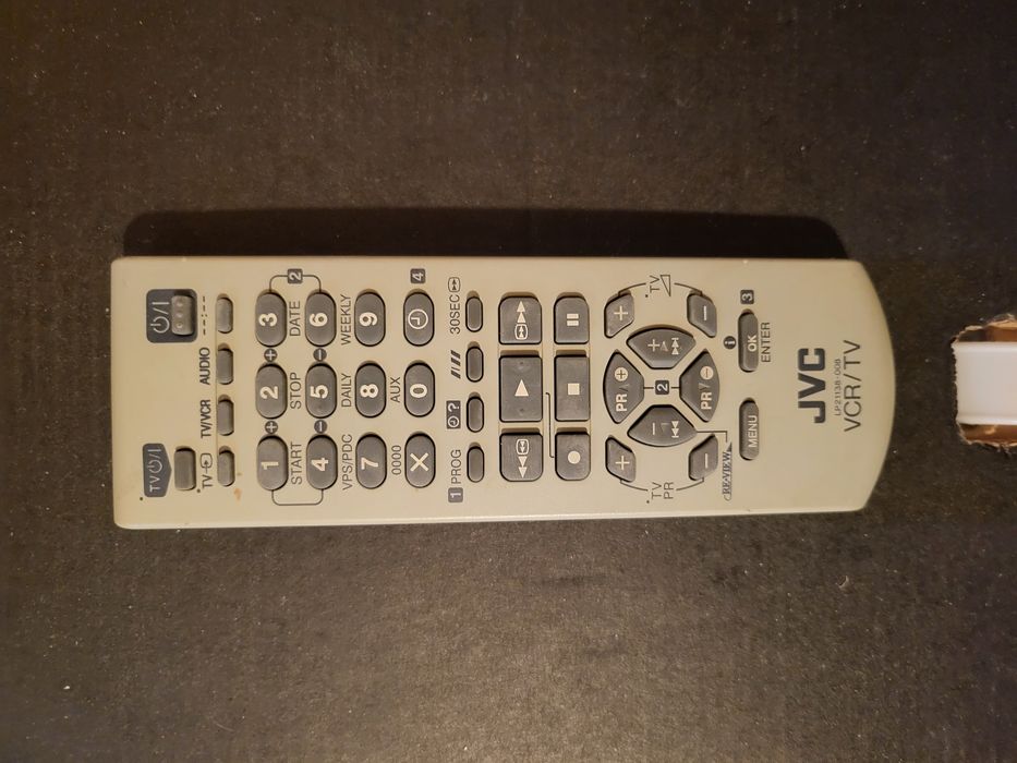 JVC HR-V510E видеорекордер