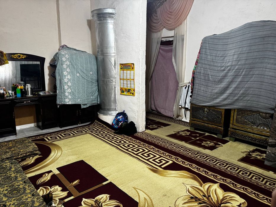 Уй сотилади ер хисобида 8 соток Селекцияда