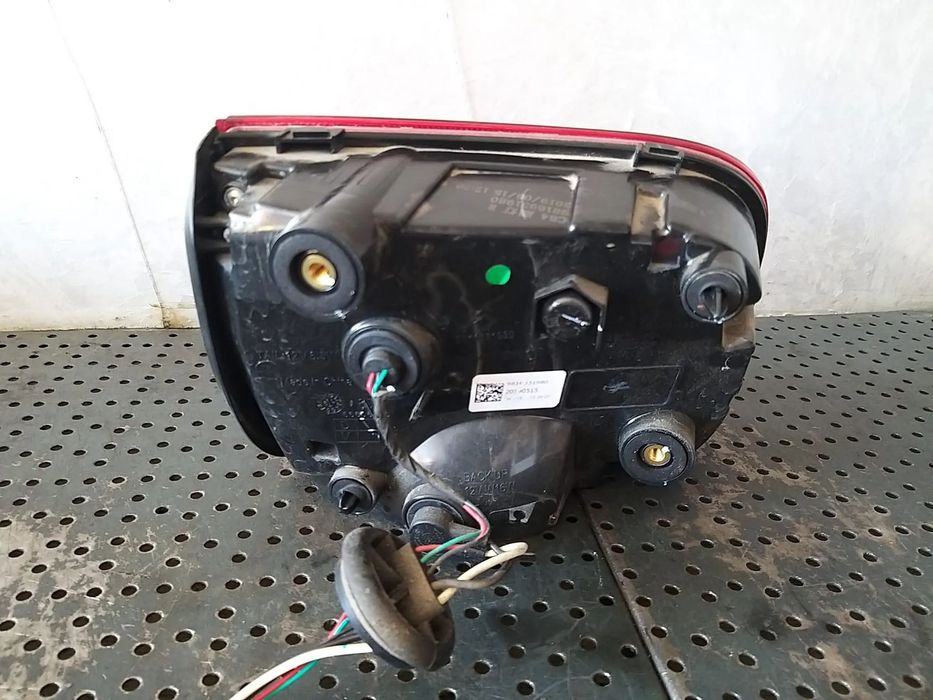 Stop tripla lampa dreapta haion led citroen c5 aircross 9816931980