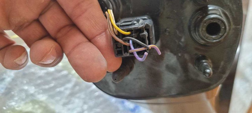 боковое зеркало Chevrolet Orlando