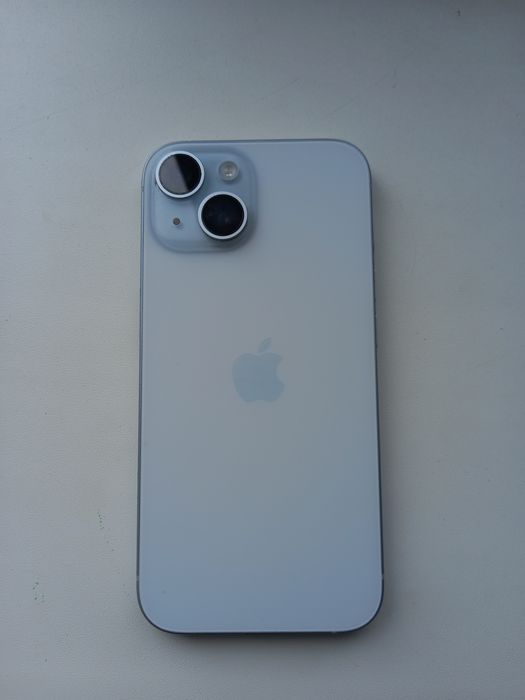 IPhone 15 128gb.