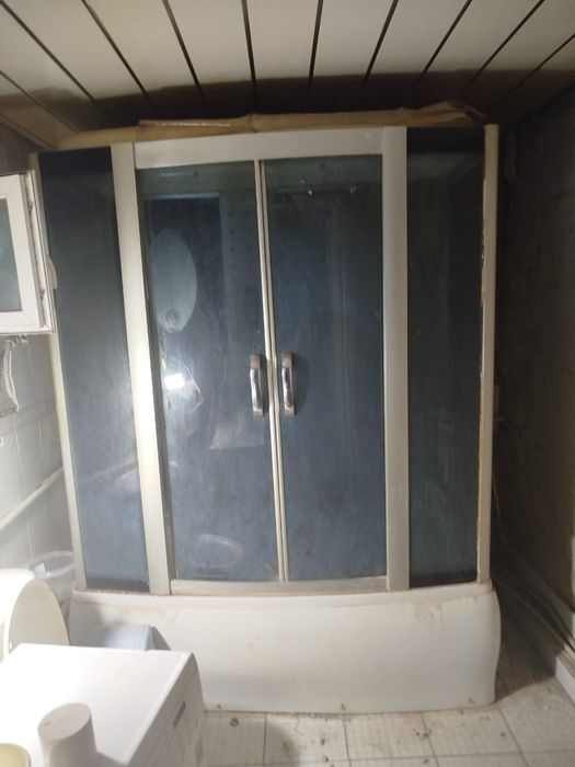 Продам Душевую кабину