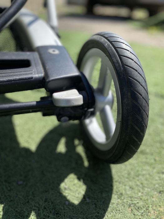 Продам коляску Peg perego италия