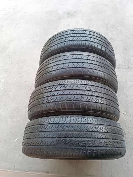 205 65 R15 Balon Sotiladi Holati yaxshi Bita balonda Shishka bor