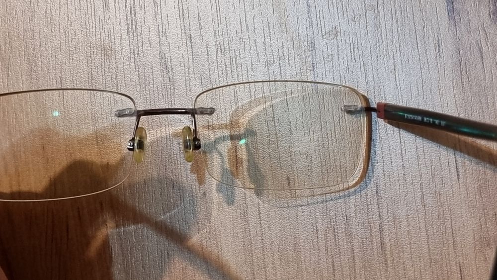 Ochelari de vedere dioptrii -2.5 si -2.75 cu certificare Lensa