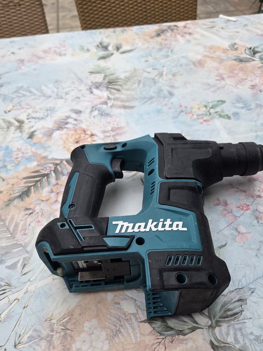 Акумулаторен перфоратор Makita DHR171, 18V,