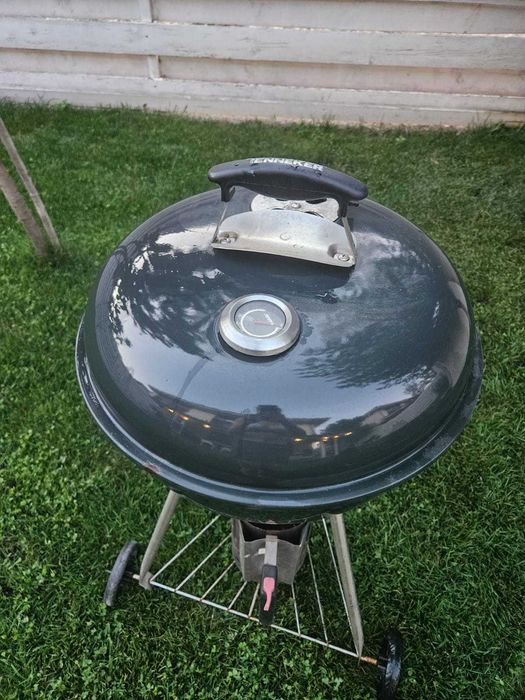 Gratar Tenneker Black Moon