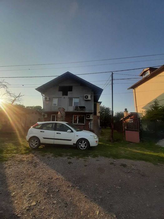 Квартира под наем за работници в с. Голяновци