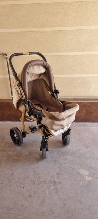 Продам коляску б/у