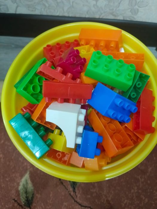 продаю Конструктор