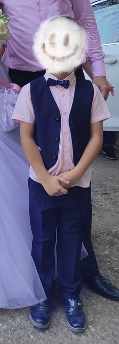 Детски официален костюм