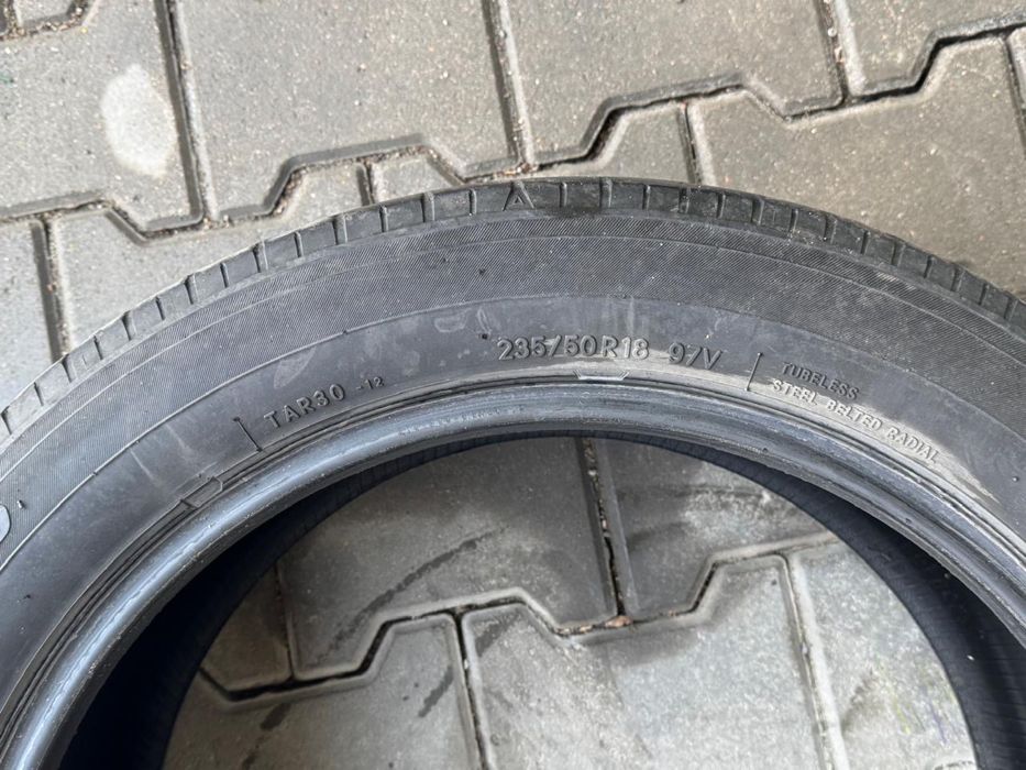 Авто  шины срочно продам