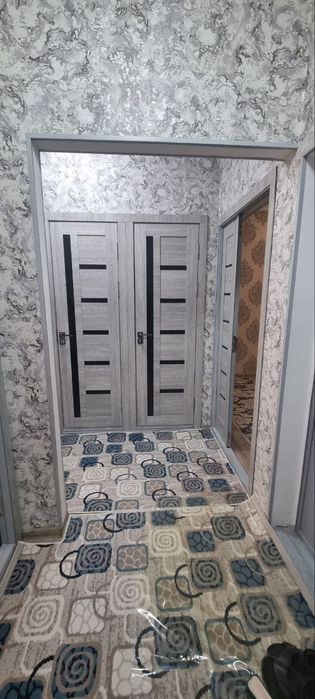 Sergile 4 avtosalon ro'parasida 2 xonali uy ijaraga beriladi oilaga