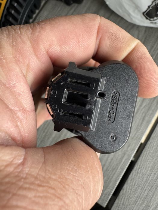 Acumulator bosch 12v 2ah