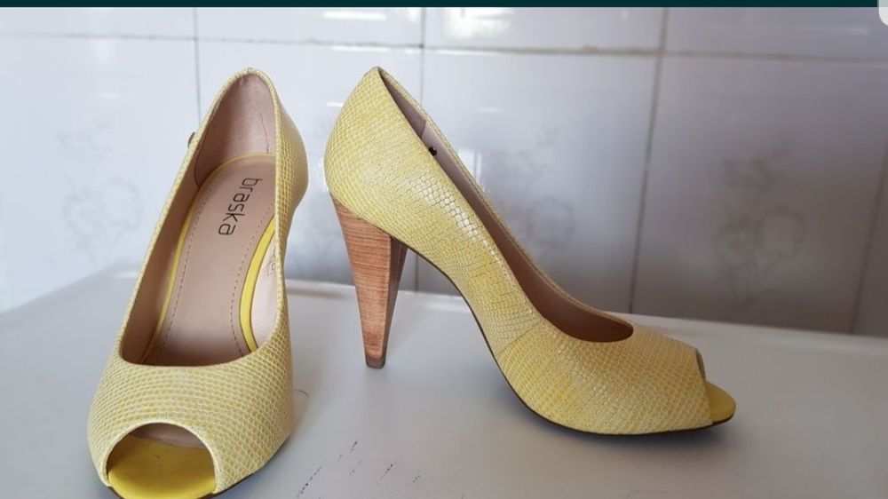 Туфли женские кожанные