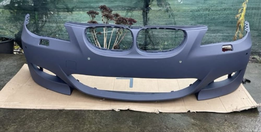 Bară față BMW Seria 5 E60 / E61 – Pachet M (M Sport)