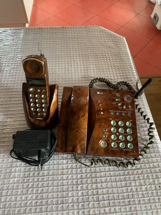 Стационарные телефоны, в рабочем состоянии