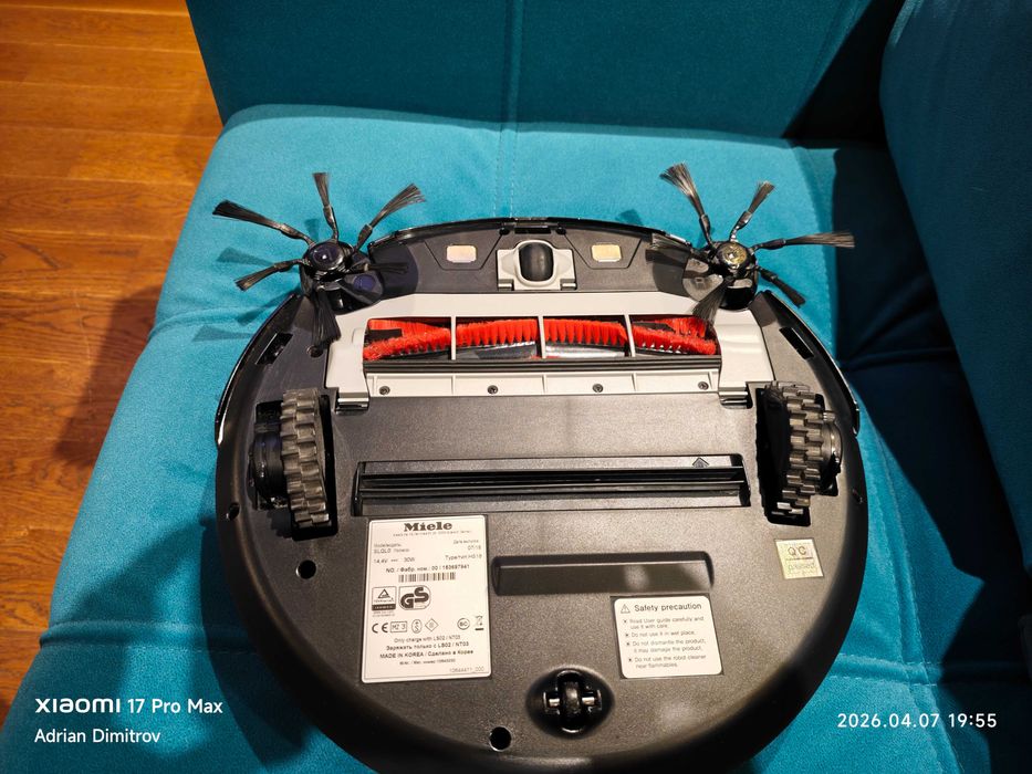 Miele Scout RX2 прахосмукачка робот в отлично състояние