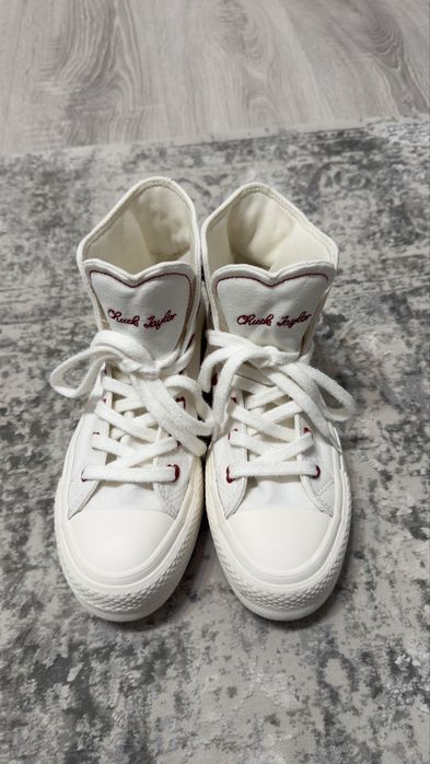 Tenisi Converse mid high Chuck Tailor All Star lift