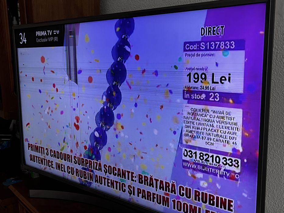 televizor Smart TV LG de 109 cm (43 inch), model exact 43UK6950PLB.