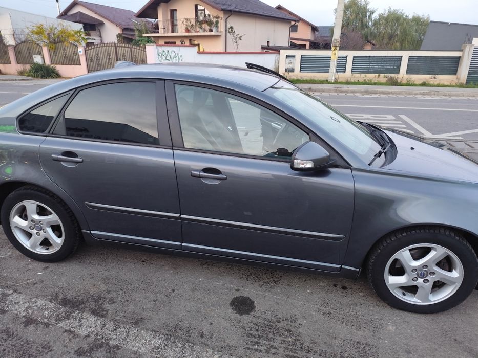 Volvo S40 din anul 2013