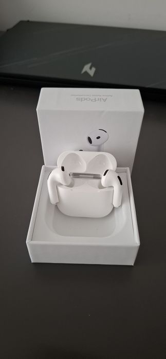 Air Pods 4 nou cu cutie