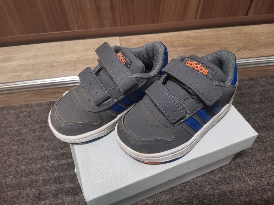 Маратонки Адидас 21 номер